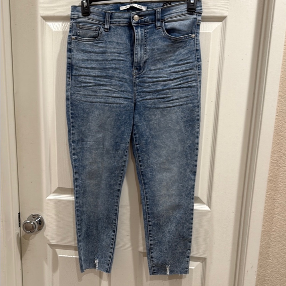 Women's Blue Jeans